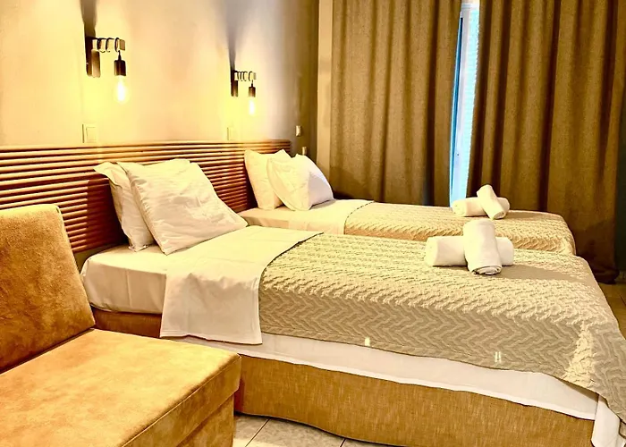 Esperia Hotel *